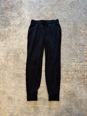 Lululemon Black Jogger Sweatpants. Size 8.